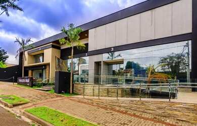 Imagem: O depósito possui 5 Vagas na garagem, 400m² de Área, Imóvel