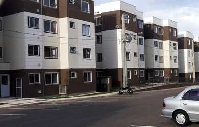 Imagem: O apartamento possui 2 Dormitórios, 1 Banheiro, 1 Vaga na garagem