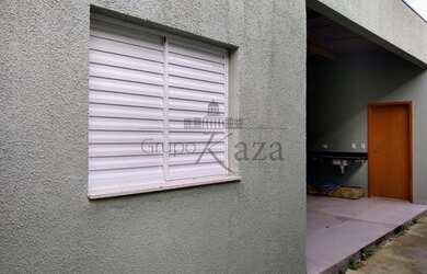 Imagem 9: Esta casa está localizada no Vista Verde, possui fácil acesso às principais...