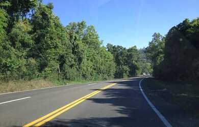 Imagem: O terreno possui 16.047m² de Área e está localizado em Garibaldi