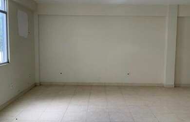 Imagem 2: Ponto Comercial para Locação em Salvador, Stella Maris, 4 banheiros, 4 vagas