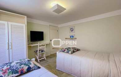 Imagem 16: Excelente mansão em condomínio de alto padrão com canal 100 navegável...