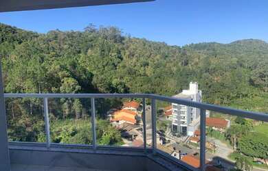 Imagem: O apartamento possui 3 Dormitórios, 2 Banheiros, 3 Vagas na