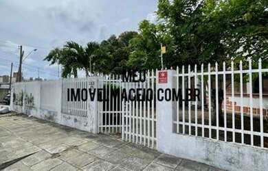 Imagem 2: Excelente Negócio,370 m2,4 quartos sendo uma suíte ,Excelente Rua para moradia e Comércio