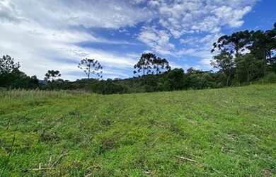 Imagem: O terreno está localizado em Urubici, SC à venda por R$200.000