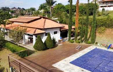 Imagem: A fazenda possui 3.300m² de Área e está localizado em Mairinque