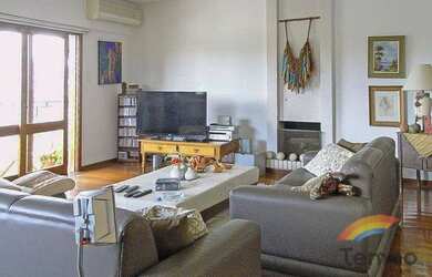 Imagem: O apartamento possui 3 Dormitórios, 2 Banheiros, 2 Vagas na