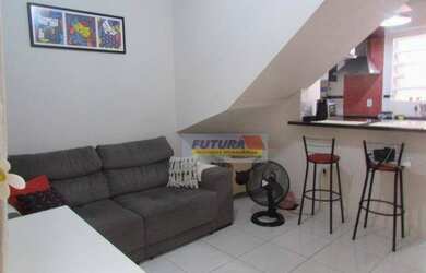 Imagem: A casa possui 2 Dormitórios, 2 Banheiros, 1 Vaga na garagem