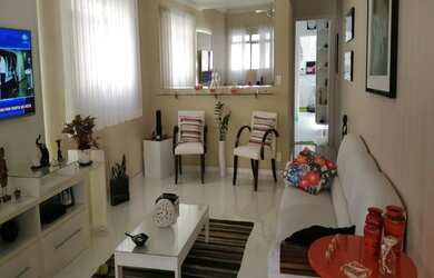 Imagem: A casa possui 3 Dormitórios, 4 Banheiros, 1 Vaga na garagem