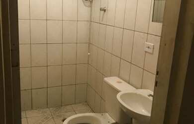 Imagem 7: Eduardo . CASAS EM SÃO PAULO NA ZONA SUL, LOCALIZADA NO PARELHEIROS