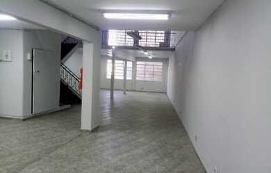 Imagem: O depósito possui 600m² de Área e está localizado em Bela