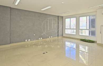 Imagem: O depósito possui 1 Vaga na garagem, 40m² de Área e está