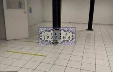 Imagem: O depósito possui 1.500m² de Área e está localizado em