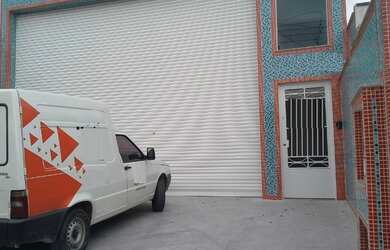 Imagem 2: Galpão moderno Galpão / depósito com 2 vagas na garagem