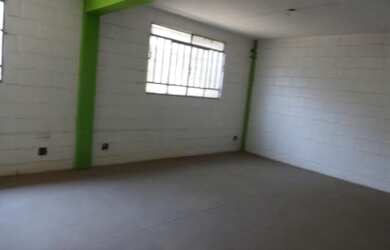 Imagem 2: Matozinhos - Galpão/Depósito/Armazém - Centro