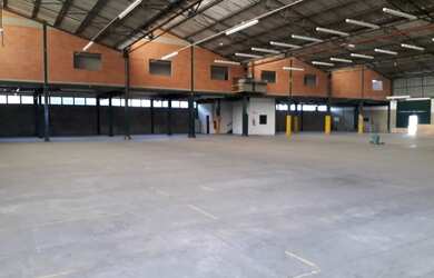 Imagem 1: LINDO GALPÃO BUTANTA VÃO LIVRE MAIS ESCRITÓRIO MAIS ESTACIONAMENTO !