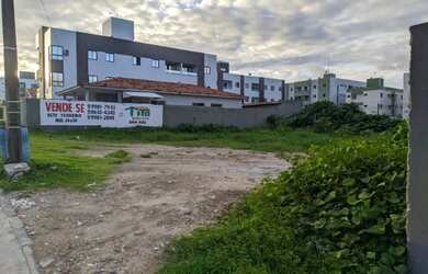 Imagem: O terreno possui 720m² de Área e está localizado em Cidade