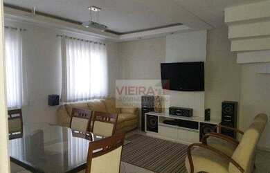 Imagem: A casa em condomínio possui 3 Dormitórios, 1 Banheiro, 2 Vagas