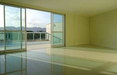 Imagem: O apartamento na cobertura possui 3 Dormitórios, 4 Banheiros