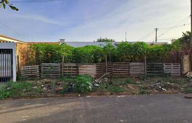 Imagem: O terreno está localizado em Guararapes, SP à venda por R$85.000