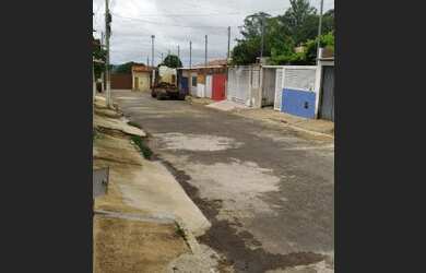 Imagem: A casa em condomínio possui 2 Dormitórios, 1 Banheiro, 2 Vagas