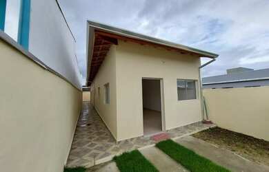 Imagem 1: Caraguatatuba - Casa Padrão - Balneário dos Golfinhos