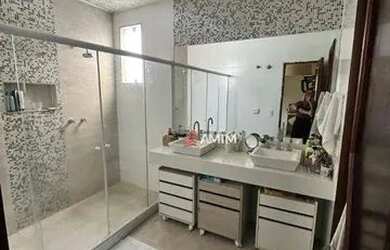 Imagem 3: Casa com 4 Quartos à Venda, 375 m² por R$ 18.000 - Itaipu - Niterói/RJ