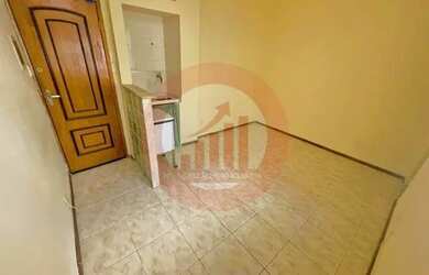 Imagem: A kitnet possui 1 Dormitório, 1 Banheiro, 18m² de Área e