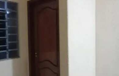 Imagem: O apartamento possui 2 Dormitórios, 1 Banheiro e 80m² de Área