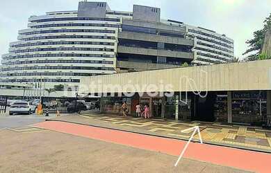 Imagem: O depósito possui 1 Vaga na garagem, 32m² de Área e Imóvel