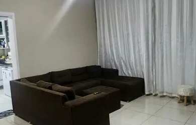 Imagem: O apartamento à venda possui 3 Dormitórios, 2 Banheiros, 1