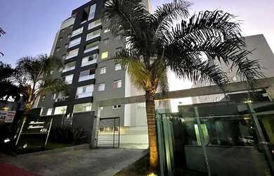 Imagem: O apartamento possui 4 Dormitórios, 2 Banheiros, 2 Vagas na