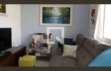 Imagem: A casa possui 4 Dormitórios, 3 Banheiros, 2 Vagas na garagem