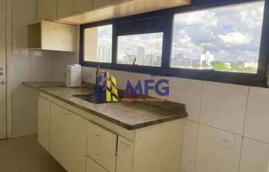 Imagem: O apartamento possui 3 Dormitórios, 3 Banheiros, 2 Vagas na