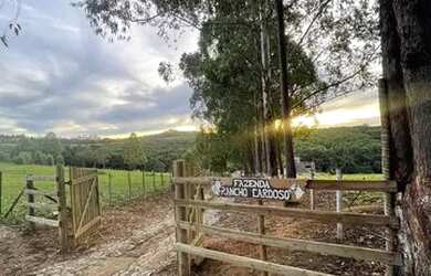 Imagem: A fazenda possui 80.000m² de Área e está localizado em Itatiaiuçu