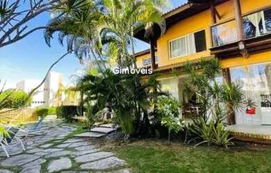 Imagem: A casa em condomínio possui 4 Dormitórios, 5 Banheiros, 450m²