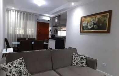 Imagem: A casa possui 3 Dormitórios, 3 Banheiros, 2 Vagas na garagem