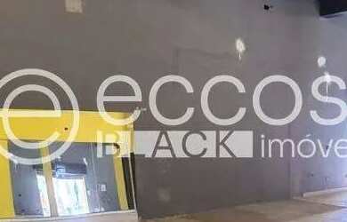 Imagem: O terreno possui 774m² de Área, Imóvel novo e está localizado