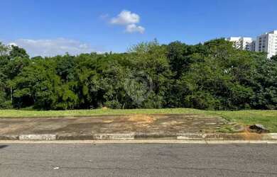 Imagem: O terreno possui 300m² de Área e está localizado em Giardino