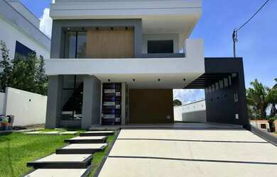 Imagem: A casa em condomínio possui 4 Dormitórios, 5 Banheiros, 4