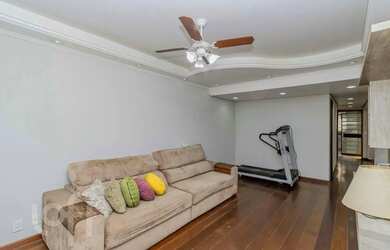 Imagem 13: Casa à venda em Azenha com 229 m², 4 quartos, 1 suíte, 3 vagas