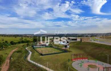 Imagem 2: Lote Vinhas Flamboyant. 331m² de Área