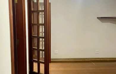 Imagem 6: Casa para aluguel possui 280 metros quadrados com 3 quartos em São José...