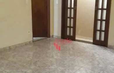 Imagem: A casa possui 2 Dormitórios, 1 Banheiro, 1 Vaga na garagem