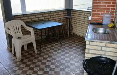 Imagem 11: Casa em Peruíbe. Acomodam 10 pessoas, 4 Vagas na garageme3 Dormitórios