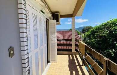 Imagem 9: Casa com 04 quartos a venda no bairro Camobi, próximo a UFSM em Santa Maria