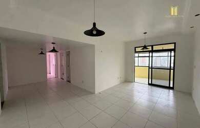 Imagem: O apartamento possui 3 Dormitórios, 3 Banheiros, 2 Vagas na