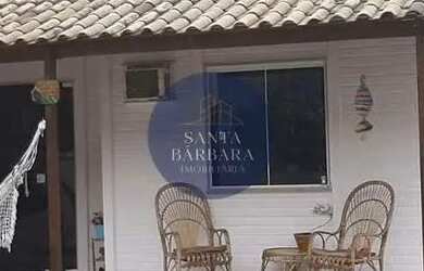 Imagem: A casa possui 3 Dormitórios, 2 Banheiros, 1 Vaga na garagem