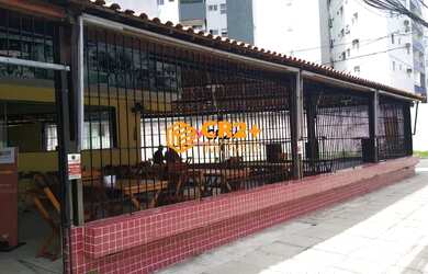 Imagem: A casa possui 3 Dormitórios, 2 Banheiros, 3 Vagas na garagem