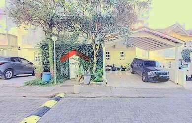 Imagem: A casa em condomínio possui 3 Dormitórios, 5 Banheiros, 2